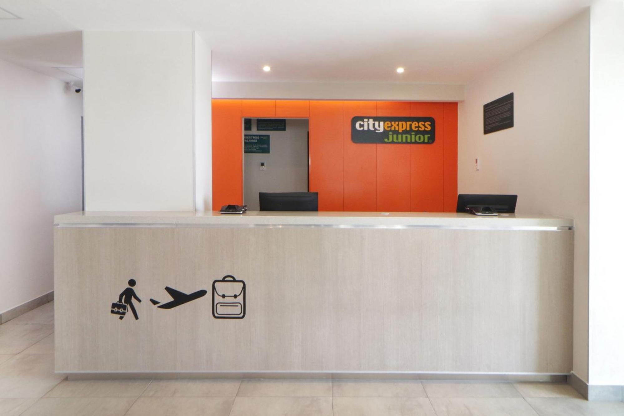 City Express Junior By Marriott Tijuana Otay מראה חיצוני תמונה